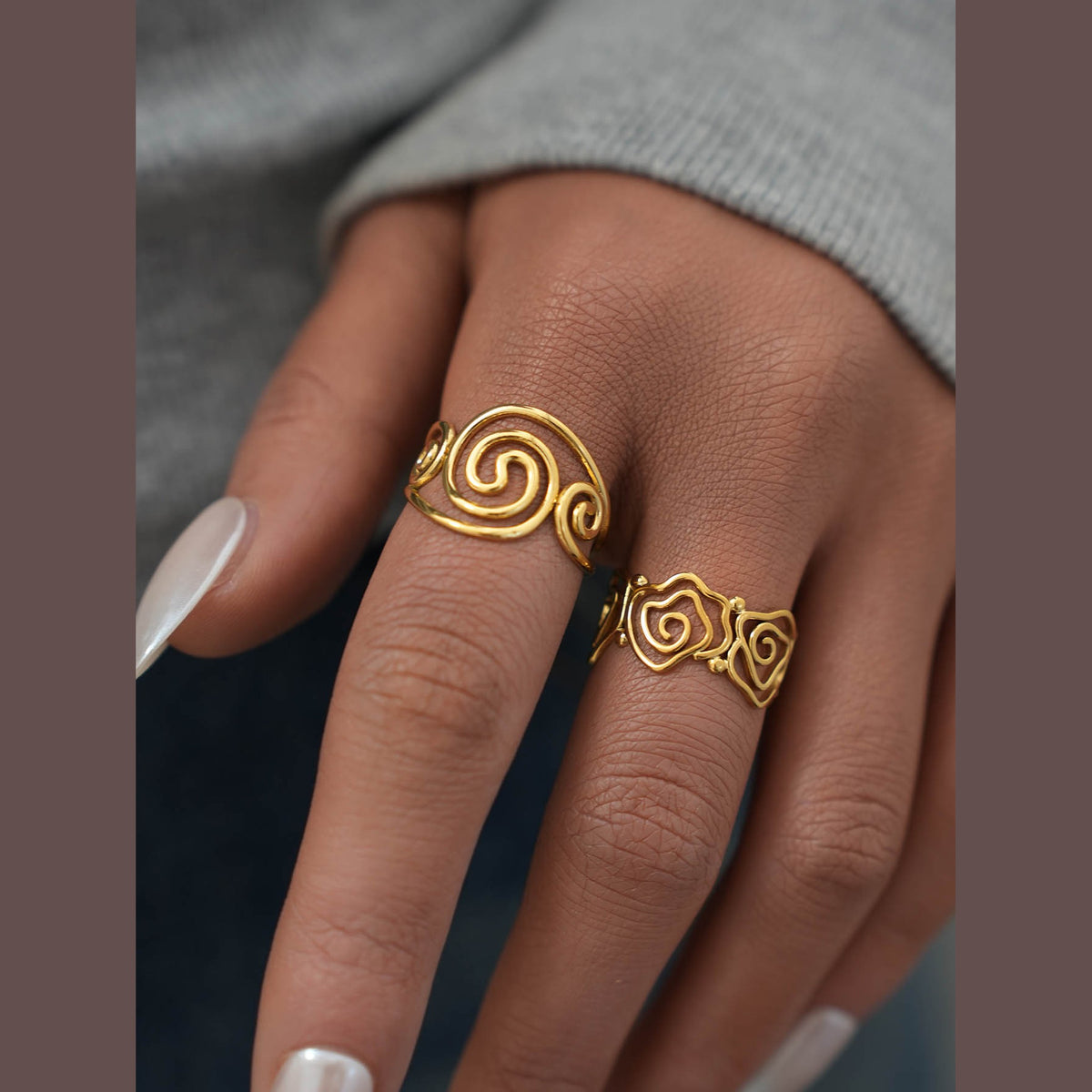 Spiral Ring for Women – Adjustable Swirl Open Ring, Gold-Tone