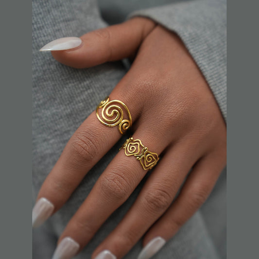 Spiral Ring for Women – image 2