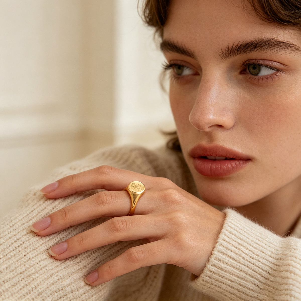 Signet Ring for Women – image 4